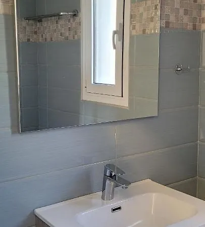 Evangelia's - 3 Bedroom Sea View