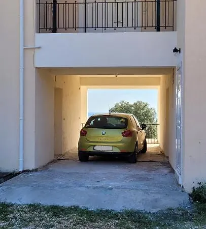 Evangelia's - 3 Bedroom Sea View * Argostoli (Kefalonia)