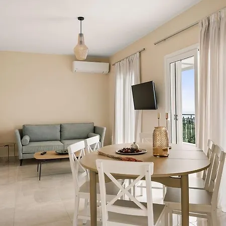 Evangelia's - 3 Bedroom Sea View Apartment