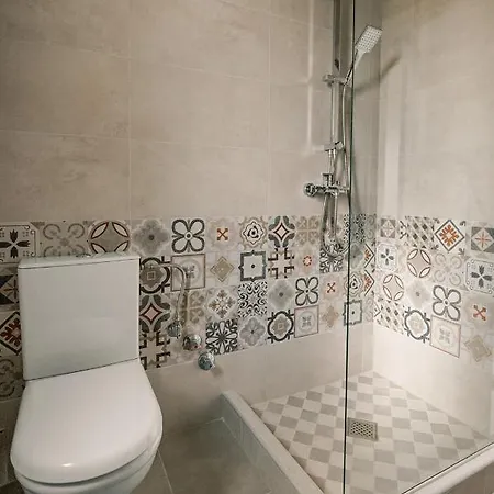 Evangelia's - 3 Bedroom Sea View Apartment