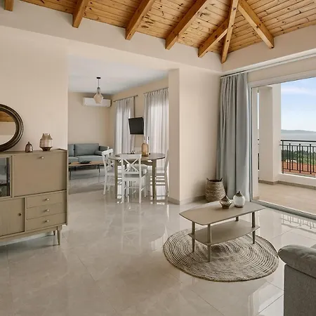 Evangelia's - 3 Bedroom Sea View
